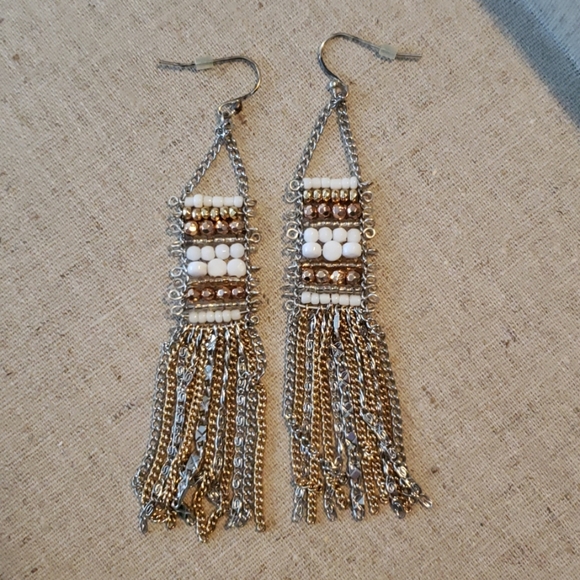 Stella and Dot Dakota Earrings 4"long